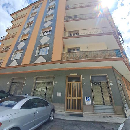 Bella Vista Apartamento Canelli Exterior foto