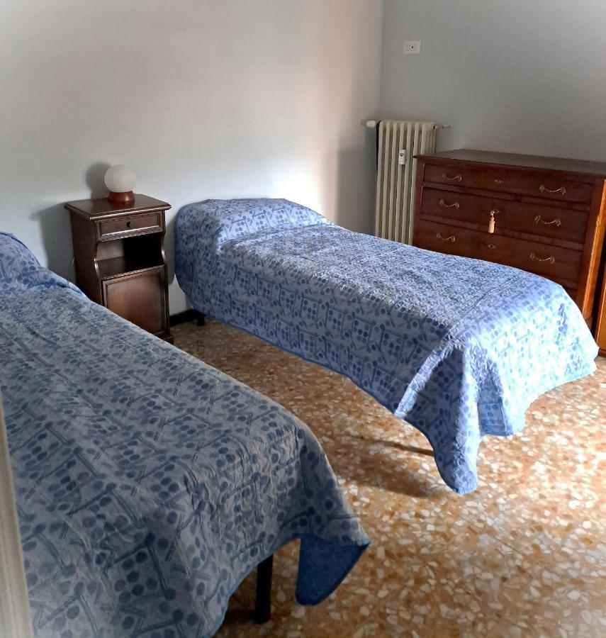 Bella Vista Apartamento Canelli Exterior foto